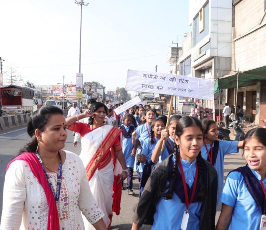 वैजापूर नगरपरिषदच्या वतीने स्वच्छता अभियान रॅलीचे आयोजन
