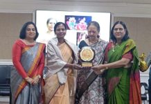 अभिनेत्री ज्योत्स्रा निमगडे यांच्या जागतिक महिला दिनानिमित्त सन्मान