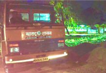 महाराष्ट्र शासनाच्या गाडीतूनच अवैध रेती तस्करी ?