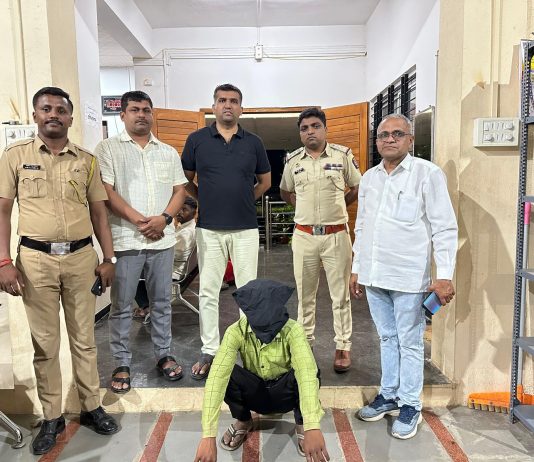 येवला तालुक्यातील महालखेडे शिवारातील खूनाची उकल दोन आरोपी स्थानिक गुन्हे शाखेच्या ताब्यात