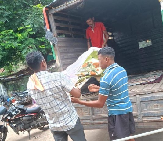 गरिब कुटुंबावर दु:खाचा डोंगर; अजय कंकडालवार यांच्याकडून तत्काळ मदतीचा हात