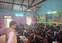 नागभीड तालुक्यात जिल्हाधिका-यांची विविध प्रकल्पांना भेट