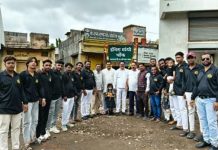 ओझर येथे ‘किंग ग्रुप’ ओपनिंग व इंदिरा गांधी चौक फलक नुतनीकरण सोहळा उत्साहात संपन्न