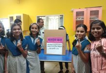 तिडके विद्यालयात विद्यार्थ्यांनी गिरविले लोकशाहीचे धडे