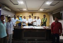 गावस्तरावरील शासकीय पद भरती नियमानुसार घ्या.