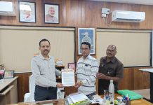 बळजबरीने जमिनी हिस्कावून उपासमारी पाळी आणण्याऱ्या दोषी अधिकाऱ्यांवर तात्काळ कठोर कार्यवाही करुन नुकसान भरपाई दया!
