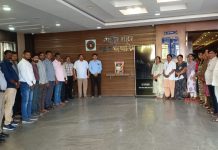 चंद्र्पुर महानगरपालिकेत प्रबोधनकार ठाकरे जयंती साजरी