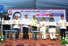 बॅरिस्टर राजाभाऊ खोबरागडे यांनी वंचितांच्या जीवनात प्रकाश आणला – आ. सुधीर मुनगंटीवार