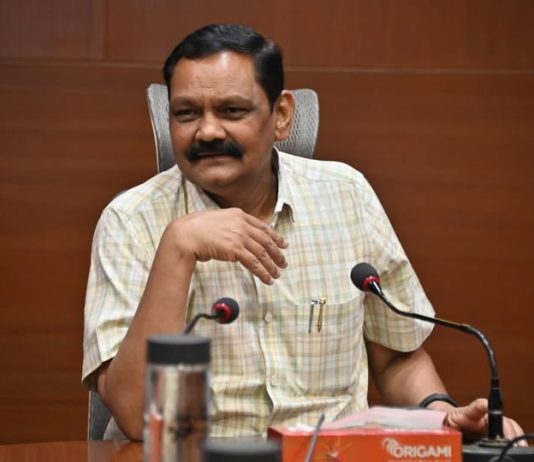 राणी दुर्गावतींच्या जयंतीनिमित्त विविध उपक्रम राबवा