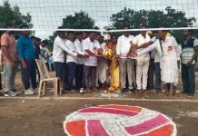 मच्छीगट्टा येथे राणी दुर्गावती क्रिडा मंडळ मच्छीगट्टा यांच्या वतीने भव्य ग्रामीण व्हाॅलीबाॅल स्पर्धा