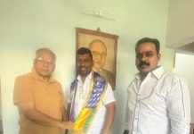 बांधकाम कामगार श्रमिक सेनेचे दीपक मेहत्रे यांचा वंचित बहुजन आघाडीमध्ये प्रवेश!