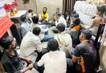 बाळापूर तालुक्यात ओबीसी घोंगडी बैठक दौऱ्याला मोठा प्रतिसाद