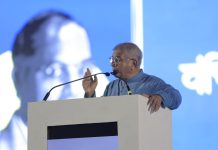मुंबईत संविधान सन्मान महासभेत संविधानाचा जागर