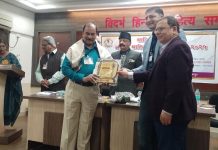 ऑरेंजसिटीत चुडाराम बल्हारपुरे उत्कृष्ट वांड्.मय पुरस्काराने सन्मानित