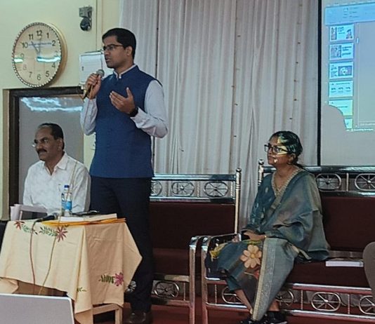 “पोषण भी पढ़ाई भी” प्रशिक्षण कार्यक्रमात जिल्हाधिकारी डॉ. श्रीकृष्ण पांचाळ यांचे मार्गदर्शन