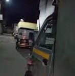 दुगड शाळा परिसरात मध्यरात्री टोळीने केली तोडफोड; नागरिक दहशतीत