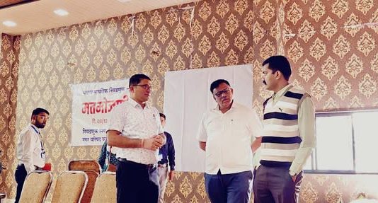 मतदान व मतमोजणीच्या तयारीची पाहणी