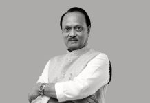 महाराष्ट्र हादरला; विमान अपघातात अजित पवारांचा मृत्यू; प्रकाश आंबेडकरांकडून श्रद्धांजली