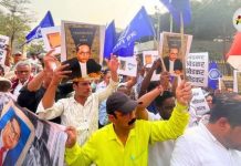 डॉ. बाबासाहेब आंबेडकरांचा अवमान करणाऱ्या मनुवाद्यांना धडा शिकवा