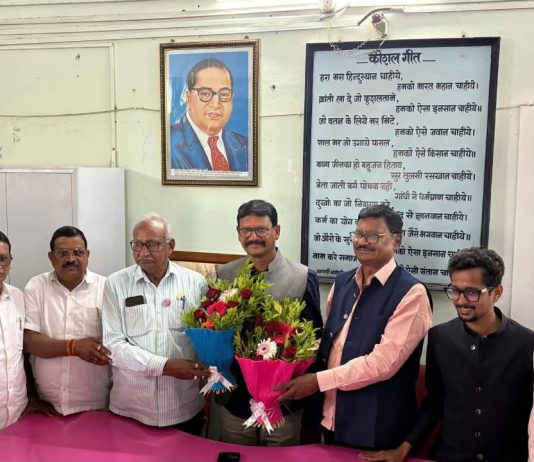 अरुण धोटे यांचा नगराध्यक्षपदी भव्य पदग्रहण सोहळा