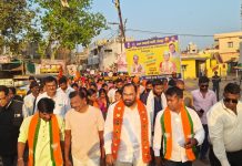 पदयात्रा आणि कॉर्नर सभेतून आमदार किशोर जोरगेवार प्रचाराच्या मैदानात
