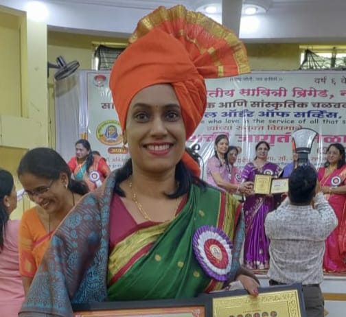 साहित्यिक क्षेत्रातील कार्यासाठी शालिनी चांदेकर यांना ‘हिरकणी पुरस्कार’ प्रदान
