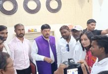 हरदोना बुद्रुक व खुर्द येथे महामार्गावर दुभाजक कट देण्यात यावा…