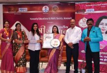 चंद्रपूरच्या मंदा बोरकर-रत्नपारखी यांना अमरावती येथे ‘स्त्री सन्मान पुरस्कार’ प्रदान