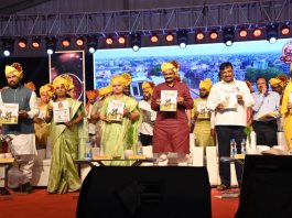 महापालिकेने जागा द्यावी चंद्रपुरात राणी हिराईचा भव्यदिव्य पुतळा उभारणार – पालकमंत्री डॉ. अशोक वुईके