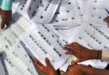 नवीन मतदार नोंदणीत तांत्रिक अडथळ्यांचे ‘कट कारस्थान’; वंचित बहुजन युवा आघाडी आक्रमक, कार्यवाही साठी तक्रार दाखल