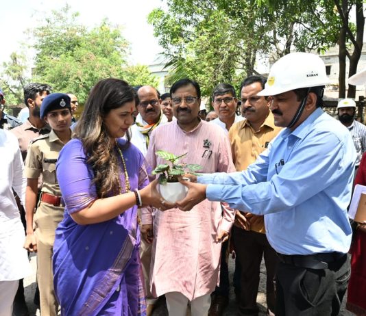 ऊर्जानगर परिसरातील प्रदूषणावर लवकरच ठोस व कालबद्ध उपाययोजना : पर्यावरण मंत्री पंकजा मुंडे