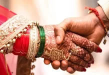 सावधान! बिडमध्ये लग्नाचे आमिष दाखवून नवऱ्या मुलांना लुटणाऱ्या टोळीचा पर्दाफाश 5 जणांना ठोकल्या बेड्या, नाशिकमध्ये ‘लुटेरी दुल्हन’ सक्रिय