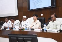 शासकीय योजनांचा लाभ शेवटच्या घटकापर्यंत पोहोचवण्यासाठी यंत्रणेने पुढाकार घ्यावा – खासदार डॉ. नामदेव किरसान