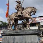 काशीमिरा येथील छत्रपती शिवाजी महाराजांचा पुतळा हटविण्याच्या निर्णयावरून वातावरण तापले