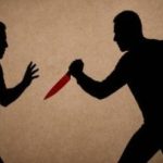 विसापूर येथे धक्कादायक घटना: चाकूचा वार चुकवला, पण दगडाच्या एकाच घावात १६ वर्षीय तरुणाचा जागीच मृत्यू!