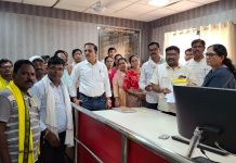 आदिवासींकडून अमित शाह यांच्यावर ॲट्रॉसिटी अंतर्गत गुन्हा दाखल करण्याची मागणी