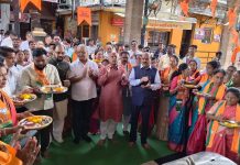 अरुन लाखानी यांनी आ. किशोर जोरगेवार यांच्या उपस्थितीत महाकाली मातेचे घेतले दर्शन